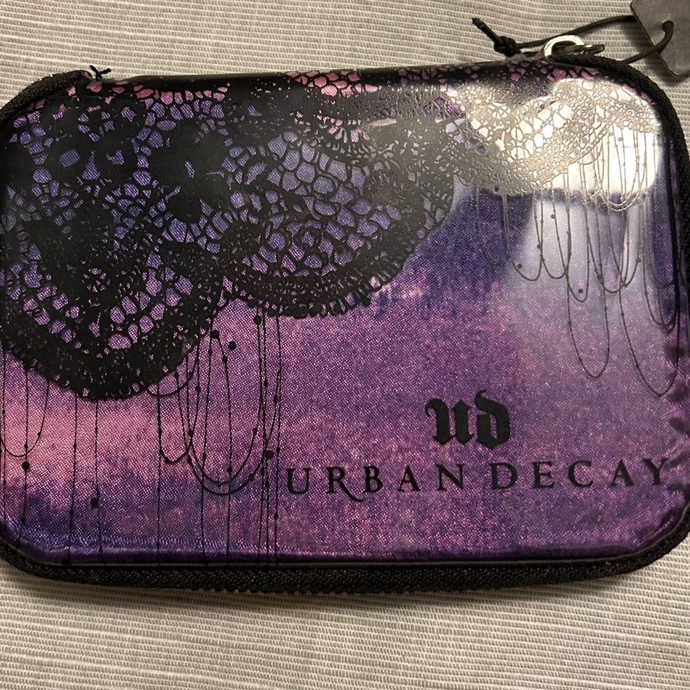 Urban decay bundle